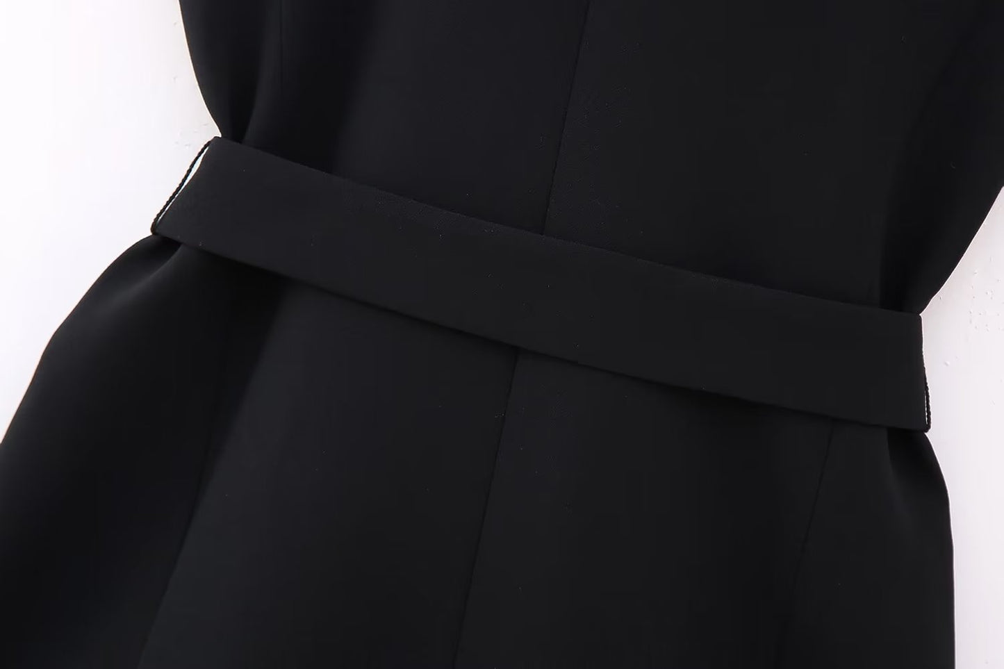 The Dania Suit