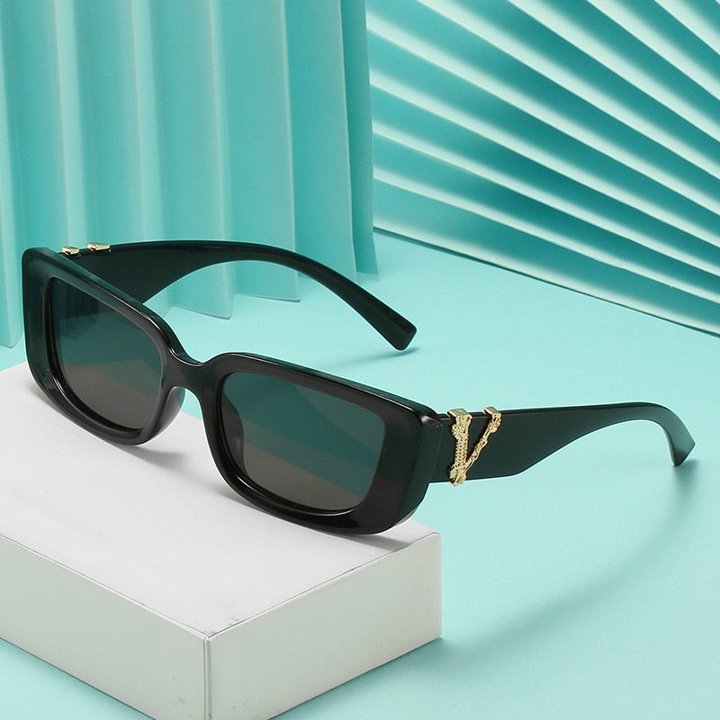 The Belle Shades