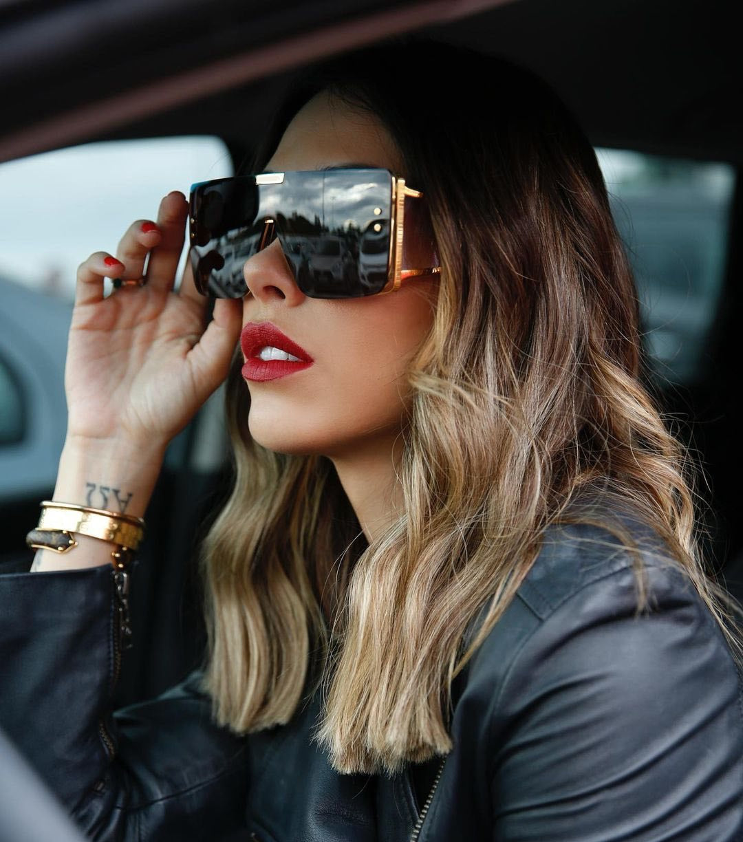 The Vivianna Shades